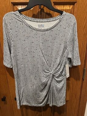 Croft & Barrow Size M Geometric Blouse With Side Knot Twist Rayon Black White